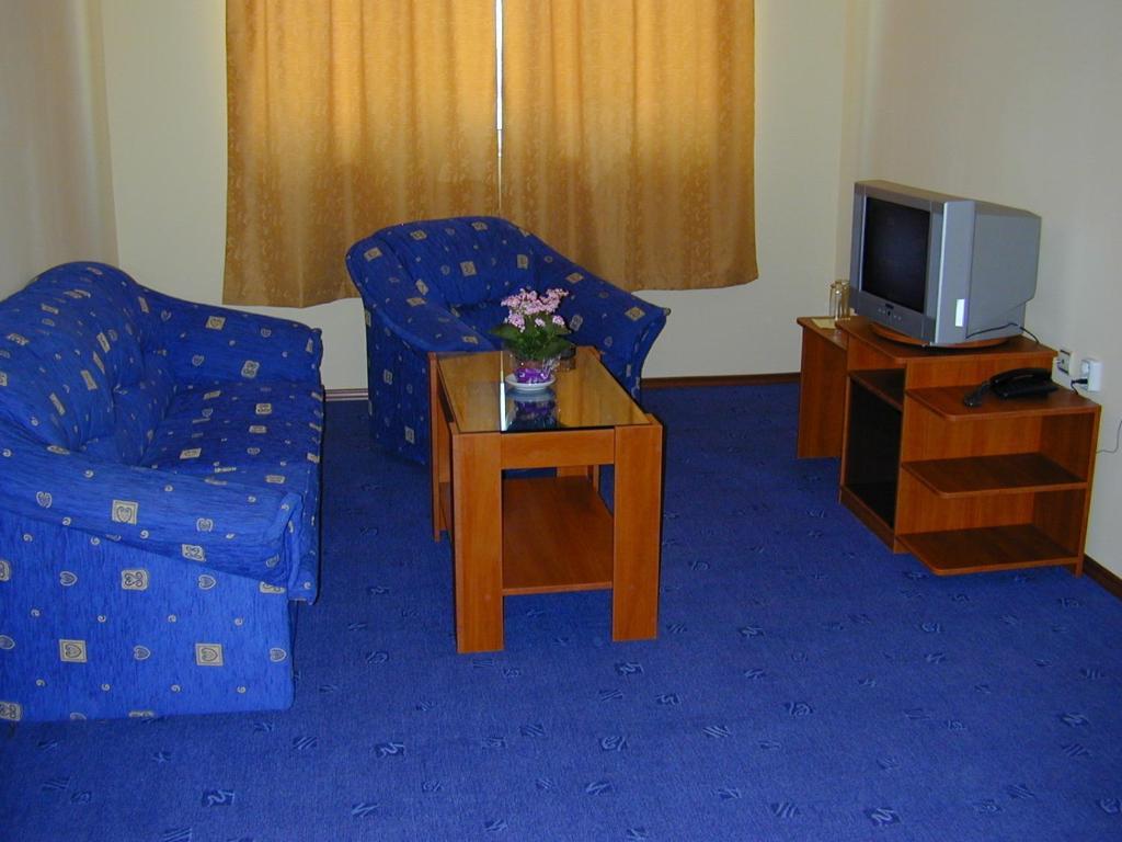 Family Hotel Familya Ruse Værelse billede